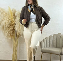 Carregar imagem no visualizador da galeria, Bomber Castanho