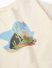Carregar imagem no visualizador da galeria, T-shirt oversize de algodão com estampado e folhos para menina, bege