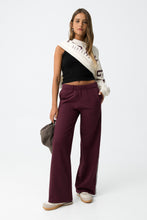 Carregar imagem no visualizador da galeria, Calças Jogger Faixas Laterais
