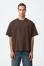Carregar imagem no visualizador da galeria, T-shirt oversize castanho
