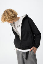 Carregar imagem no visualizador da galeria, Casaco preto casual oversize
