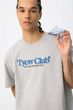 Carregar imagem no visualizador da galeria, T-shirt cinza claro oversize
