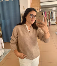 Carregar imagem no visualizador da galeria, Camisola Malha
