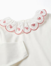 Carregar imagem no visualizador da galeria, T-shirt de manga comprida com bordado rosa para bebé menina, branco
