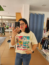 Carregar imagem no visualizador da galeria, T-Shirt Oversize Amarelo Manteiga
