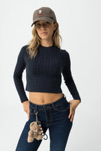 Carregar imagem no visualizador da galeria, Camisola Slim Fit Malha
