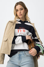 Carregar imagem no visualizador da galeria, Hoodie oversize listrado
