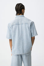 Carregar imagem no visualizador da galeria, Camisa Oversize Azul
