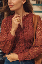 Carregar imagem no visualizador da galeria, Blusa Margaridas Tijolo
