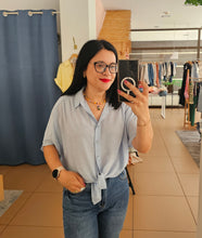 Carregar imagem no visualizador da galeria, Camisa Curta
