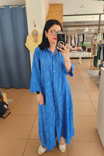 Carregar imagem no visualizador da galeria, Vestido em Bordado Inglês Azul
