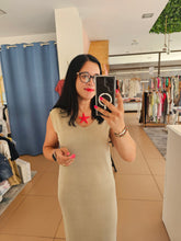 Carregar imagem no visualizador da galeria, VESTIDO MALHA
