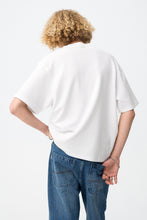 Carregar imagem no visualizador da galeria, T-shirt oversize branca
