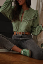 Carregar imagem no visualizador da galeria, Blusa Verde
