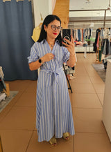 Carregar imagem no visualizador da galeria, Vestido Camiseiro
