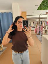 Carregar imagem no visualizador da galeria, T-Shirt
