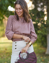 Carregar imagem no visualizador da galeria, Blusa Rosa
