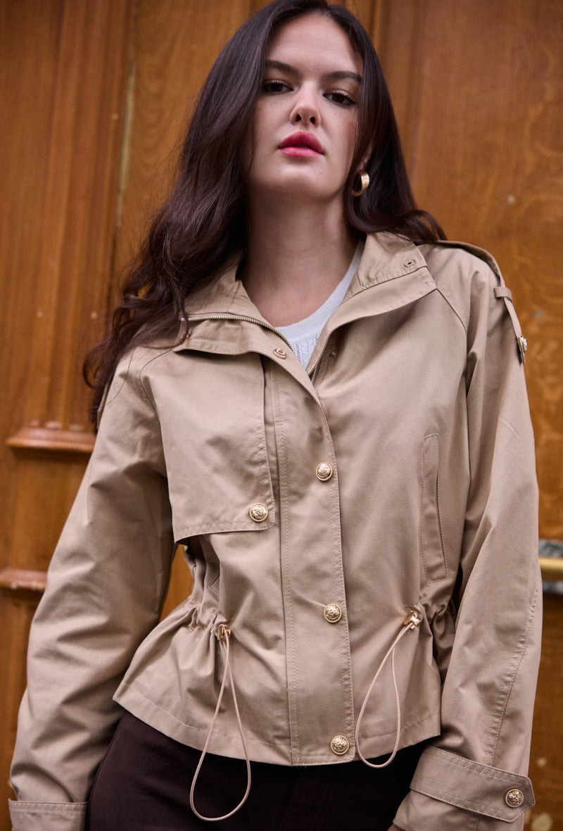 Parka Bege Curta