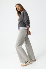 Carregar imagem no visualizador da galeria, Jeans Kylie Wide Leg
