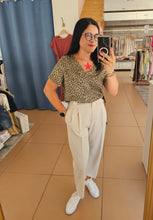 Carregar imagem no visualizador da galeria, Blusa Print Animal
