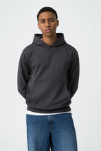 Carregar imagem no visualizador da galeria, Sweatshirt Rapaz
