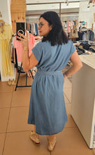 Carregar imagem no visualizador da galeria, Vestido Denim
