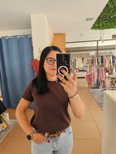 Carregar imagem no visualizador da galeria, T-Shirt
