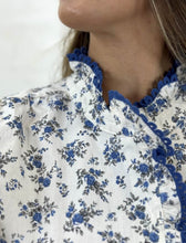 Carregar imagem no visualizador da galeria, Camisa Florida
