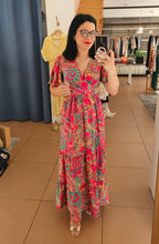 Carregar imagem no visualizador da galeria, Vestido Florido
