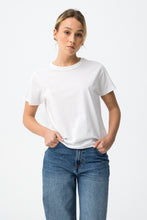 Carregar imagem no visualizador da galeria, Conjunto 3 T-shirts
