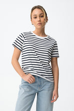 Carregar imagem no visualizador da galeria, Conjunto 3 T-shirts
