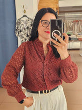 Carregar imagem no visualizador da galeria, Blusa Margaridas Tijolo
