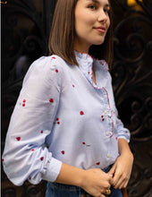 Carregar imagem no visualizador da galeria, Camisa Cerejas

