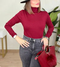 Carregar imagem no visualizador da galeria, Camisola Gola Alta
