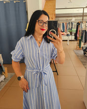 Carregar imagem no visualizador da galeria, Vestido Camiseiro
