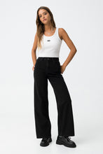Carregar imagem no visualizador da galeria, Jeans Kylie Wide Leg

