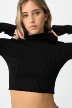 Carregar imagem no visualizador da galeria, Camisola Super Slim Canelada Preta
