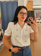 Carregar imagem no visualizador da galeria, Camisa Bordada
