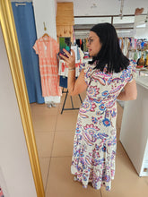Carregar imagem no visualizador da galeria, Vestido Florido
