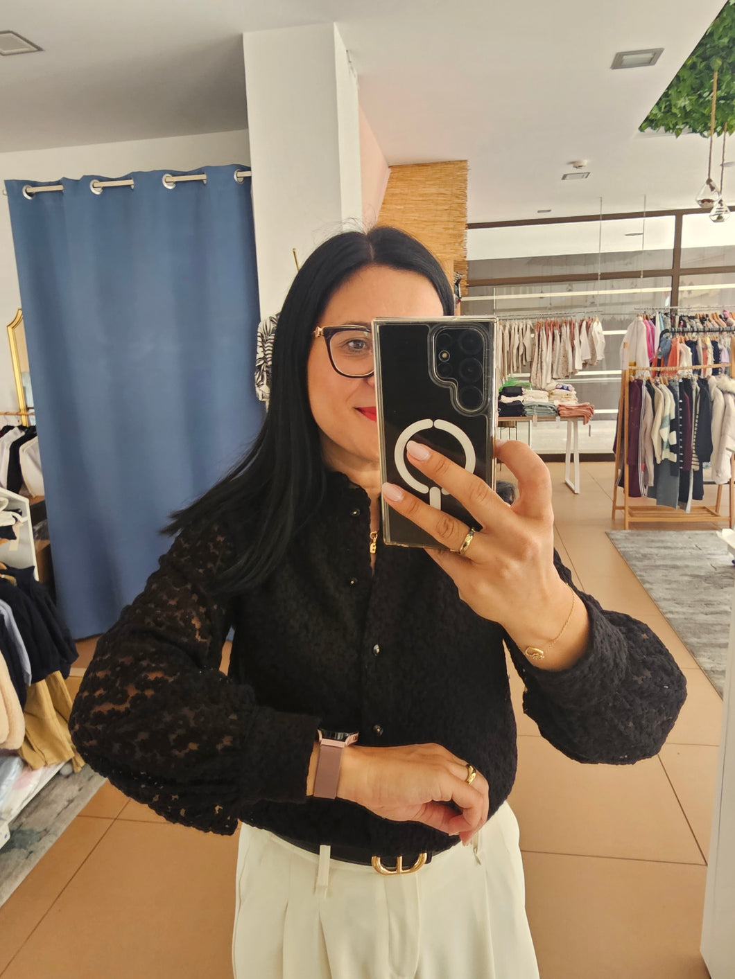 Blusa Margaridas Preta